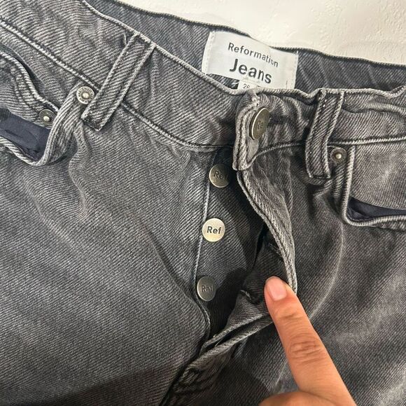 Reformation Charcoal Skinny Jeans - Picture 4 of 5